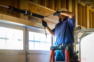 Expert Tips for Effective Garage Door Repair